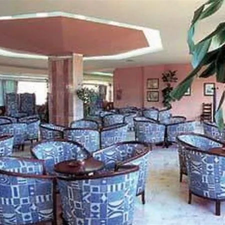 Sirenis Seaview Country Club *